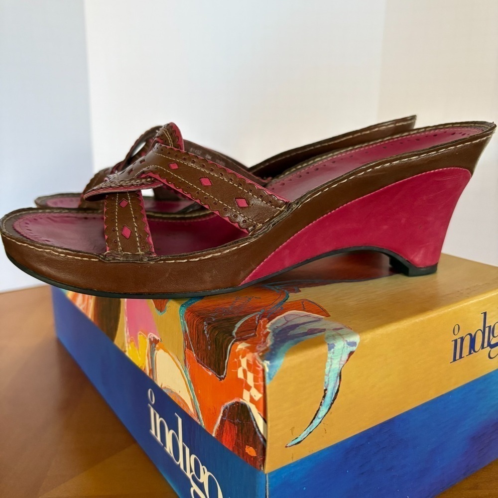 Indigo by Clarks Boelyn Earth Wedge Sandals Brown Pink Leather Women 8M Studded - Picture 3 of 16